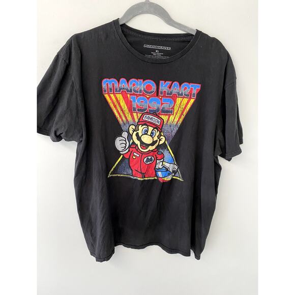 Mario Kart 1992 Distressed Graphic Tee Sz XL - Picture 1 of 5